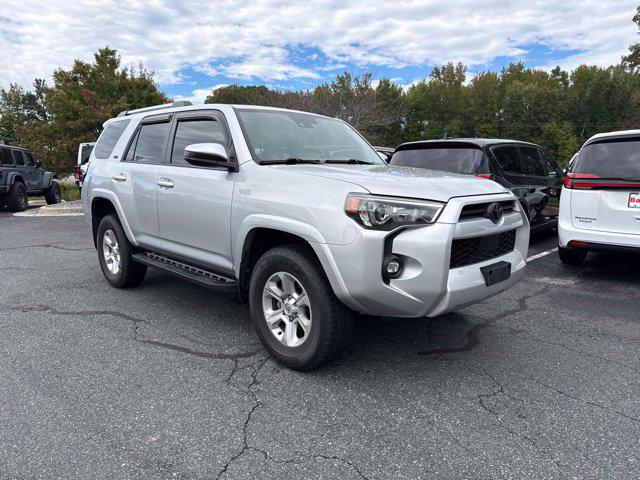 2022 Toyota 4Runner SR5 2022 Toyota 4Runner SR5