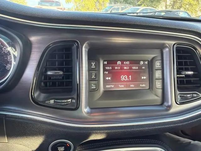 2016 Dodge Challenger SXT