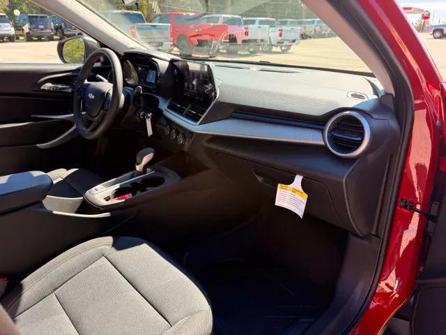 2026 Chevrolet Trax FWD LS