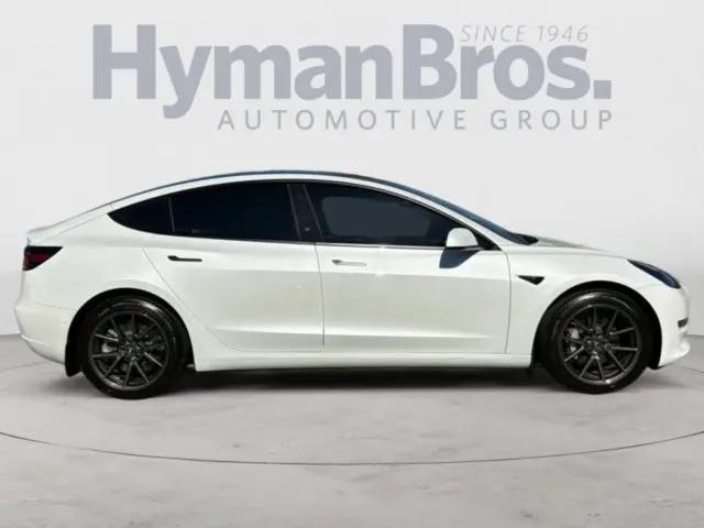 2022 Tesla Model 3 Long Range Dual Motor All-Wheel Drive