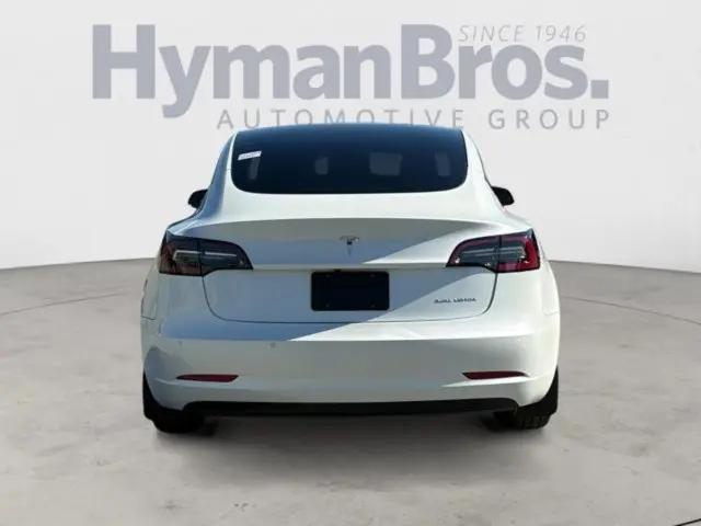 2022 Tesla Model 3 Long Range Dual Motor All-Wheel Drive