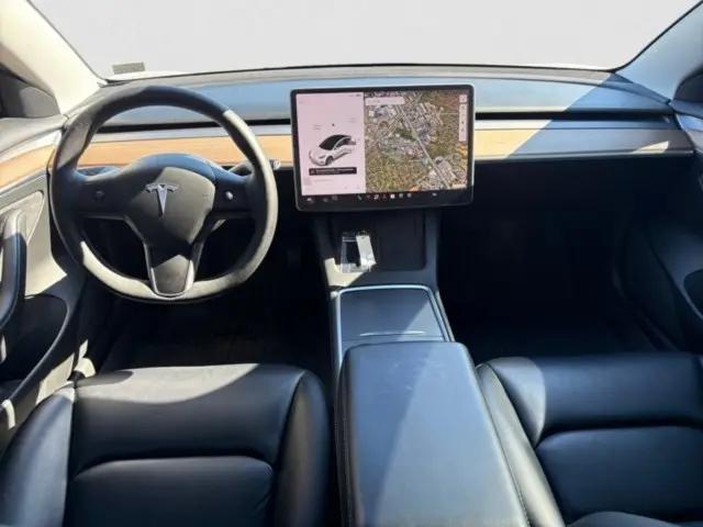 2022 Tesla Model 3 Long Range Dual Motor All-Wheel Drive
