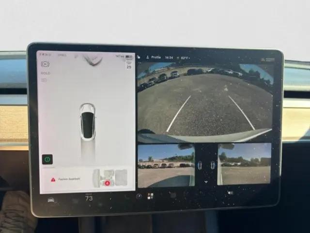 2022 Tesla Model 3 Long Range Dual Motor All-Wheel Drive