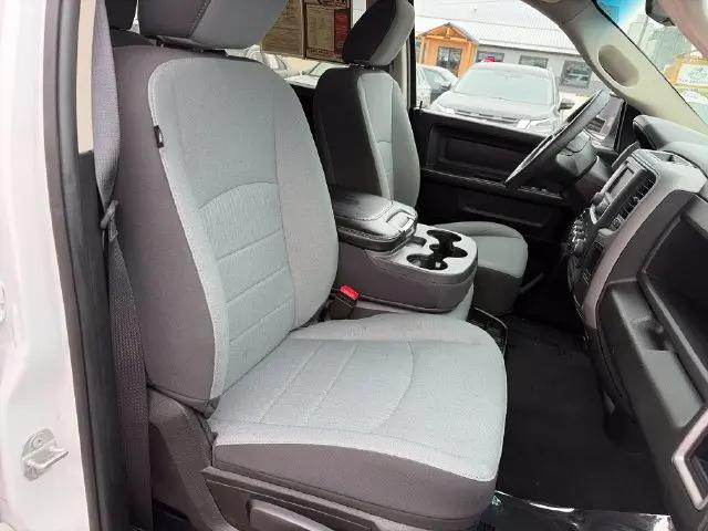2023 Ram 1500 Classic Tradesman Crew Cab 4x4 64 Box