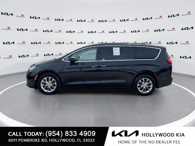 2021 Chrysler Pacifica Touring L