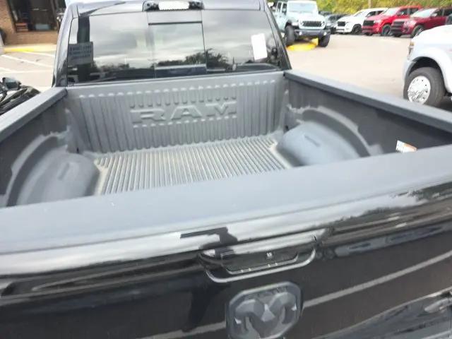 2024 Ram 1500 Big Horn Crew Cab 4x4 57 Box