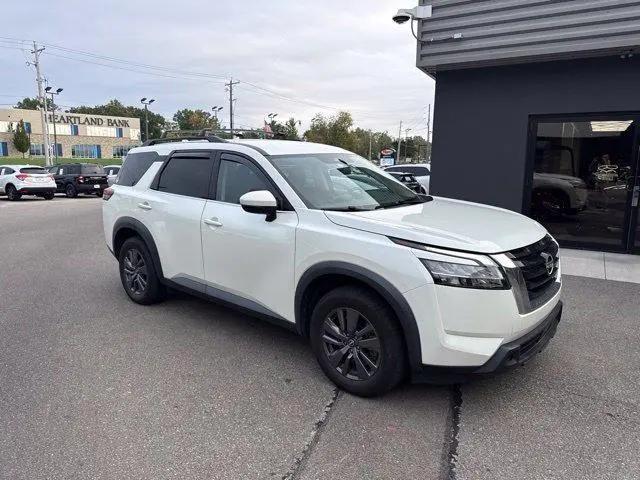 2022 Nissan Pathfinder SV 4WD for sale near Columbus, OH