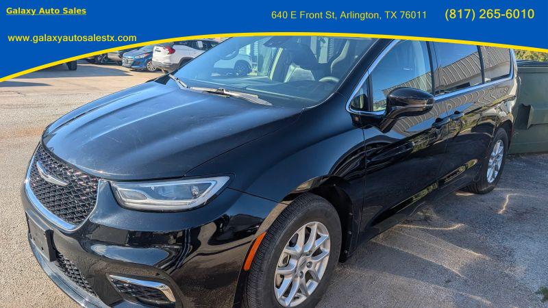 2024 Chrysler Pacifica Touring L for sale in Arlington, TX