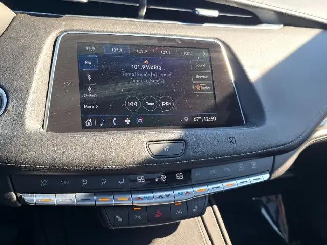2019 Cadillac XT4 Premium Luxury