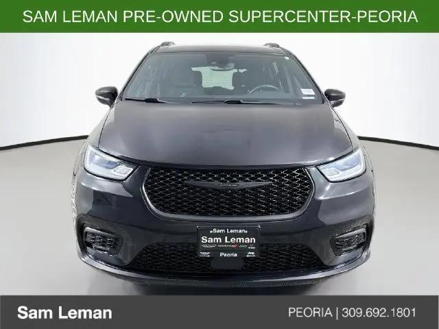 2021 Chrysler Pacifica Touring