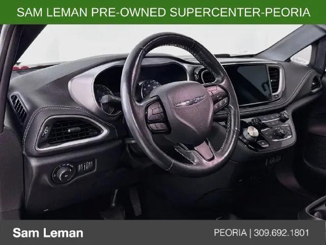 2021 Chrysler Pacifica Touring