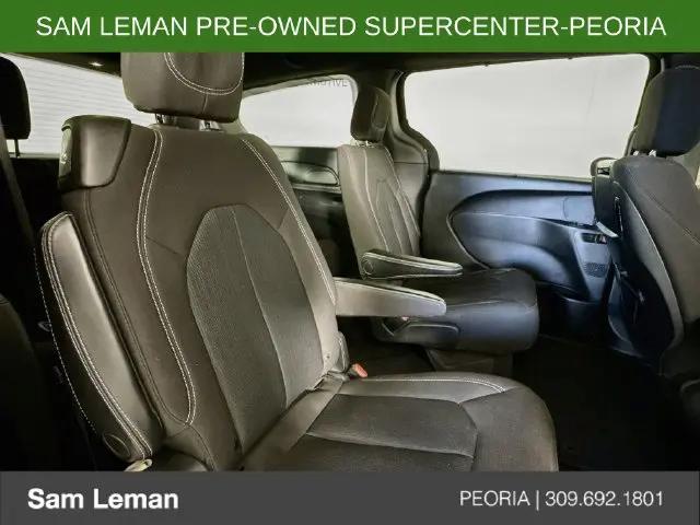 2021 Chrysler Pacifica Touring