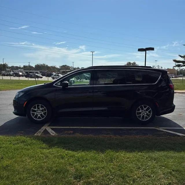 2020 Chrysler Voyager LXI for sale in Sioux Falls, SD