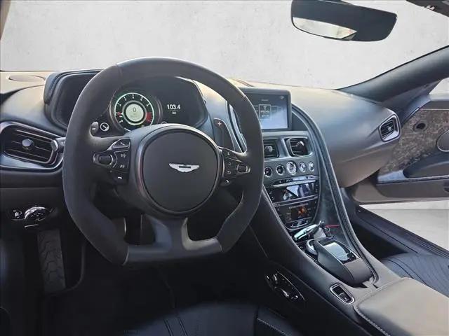 2019 Aston Martin DB11 AMR