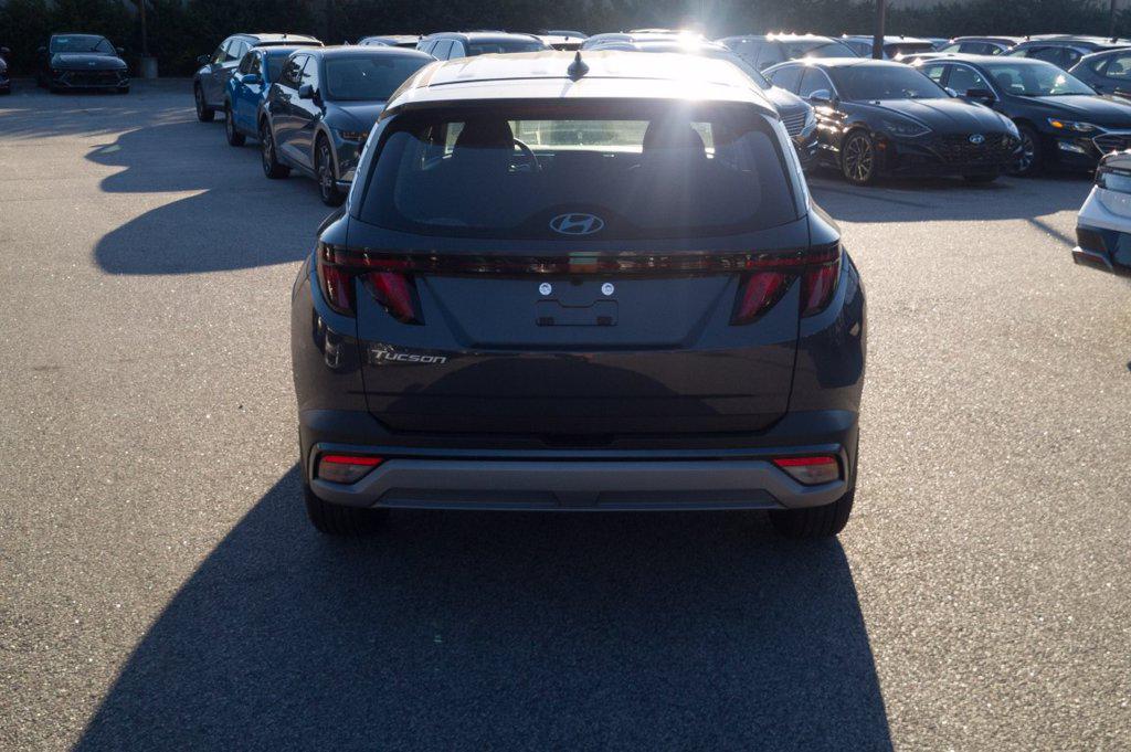 New 2026 Gray Hyundai SE FWD image 6