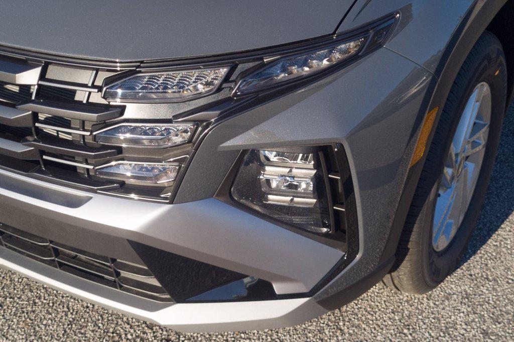 New 2026 Gray Hyundai SE FWD image 10