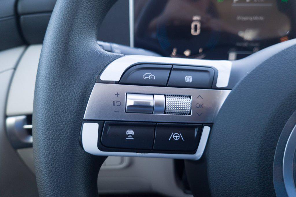 New 2026 Gray Hyundai SE FWD image 24