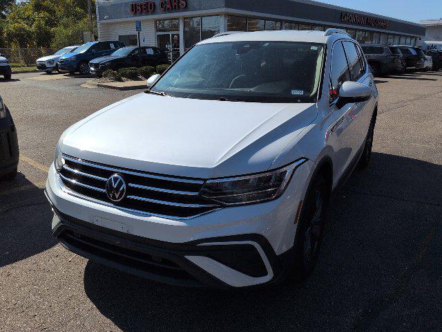 2023 Volkswagen Tiguan SE