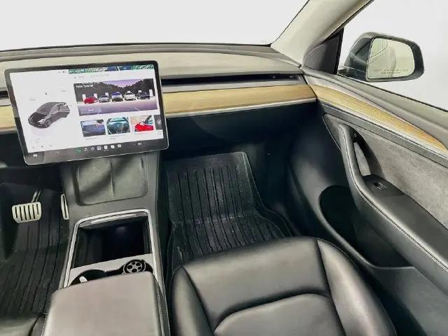 2023 Tesla Model Y Performance Dual Motor All-Wheel Drive