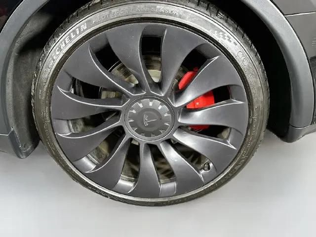2023 Tesla Model Y Performance Dual Motor All-Wheel Drive