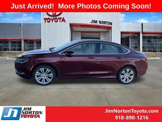 2015 Chrysler 200 Limited