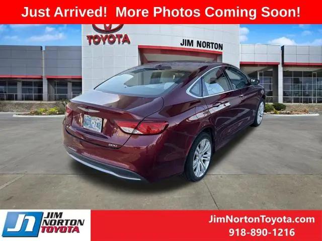 2015 Chrysler 200 Limited