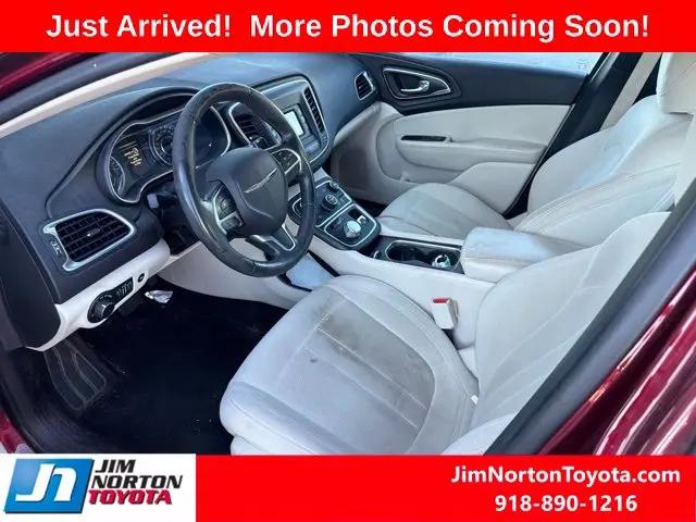 2015 Chrysler 200 Limited