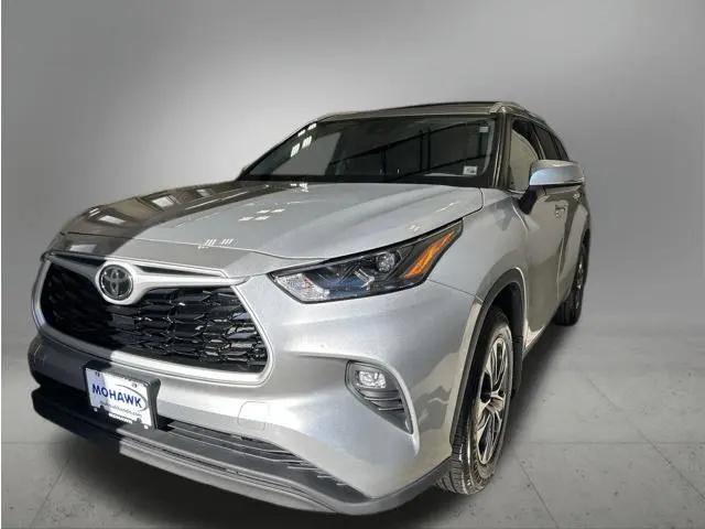 2022 Toyota Highlander XLE for sale in Scotia, NY