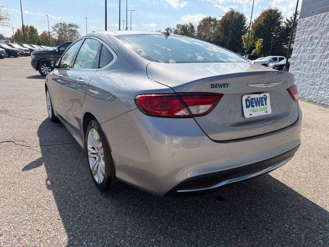 2016 Chrysler 200 Limited