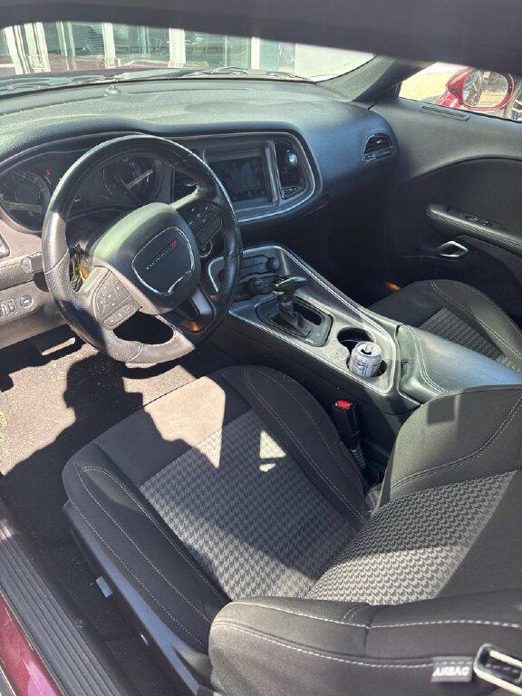 2022 Dodge Challenger SXT 2022 Dodge Challenger SXT