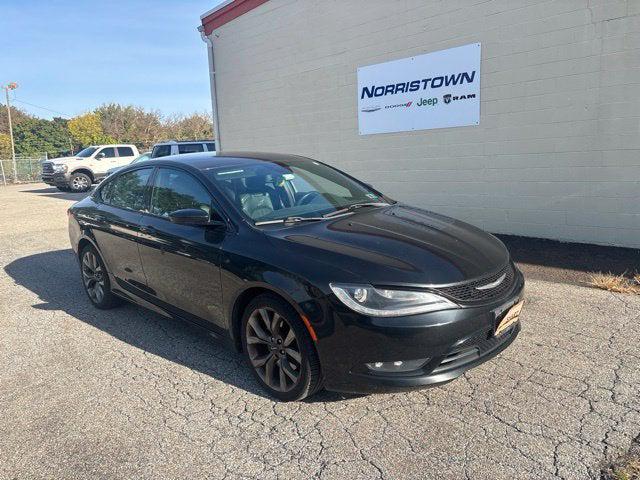 2015 Chrysler 200 S 2015 Chrysler 200 S