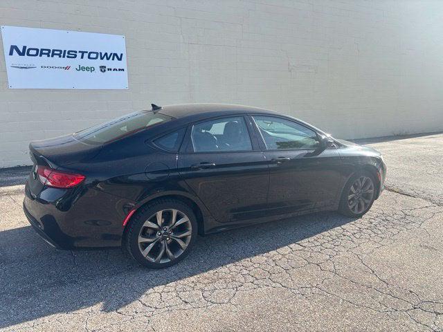 2015 Chrysler 200 S 2015 Chrysler 200 S