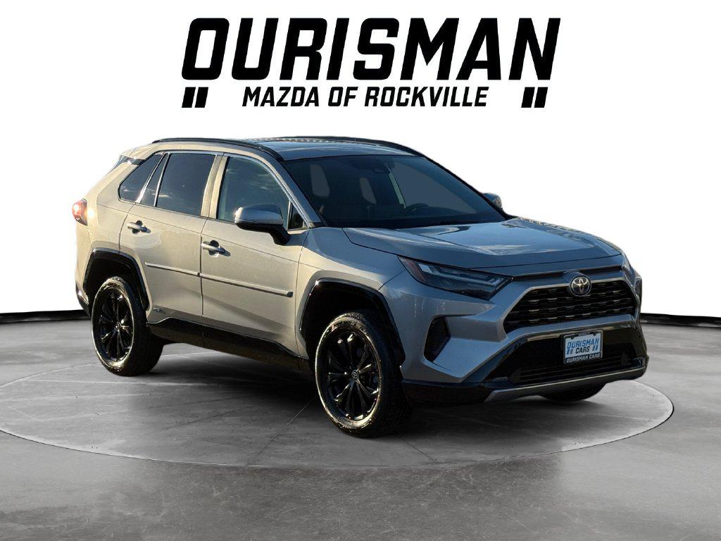/2022 Toyota RAV4-Hybrid