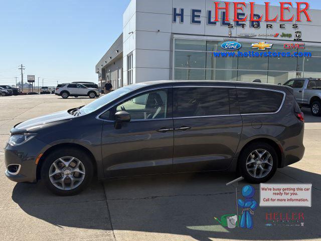 2019 Chrysler Pacifica Touring Plus for sale in El Paso, IL
