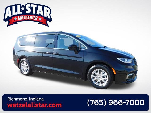 2022 Chrysler Pacifica Touring L for sale near Richmond, IN