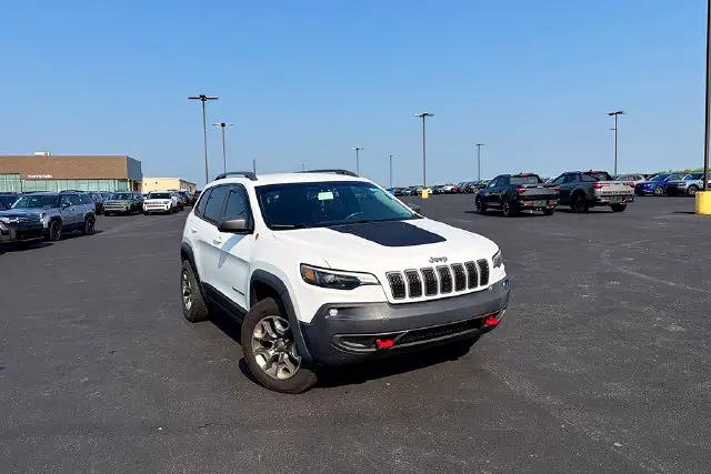 2019 Jeep Cherokee Trailhawk 4x4 for sale in Chillicothe, OH