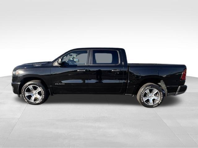 2025 RAM 1500 Tradesman Crew Cab 4x2 57 Box
