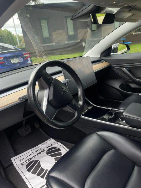 2019 Tesla Model 3 Standard Range Plus