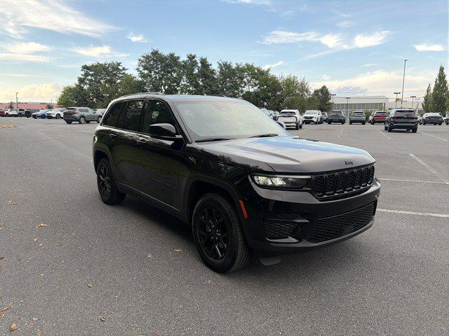 2024 Jeep Grand Cherokee Altitude X 4x4 2024 Jeep Grand Cherokee Altitude X 4x4