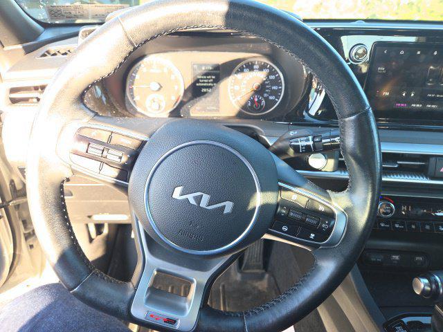 2022 Kia K5 GT-Line 2022 Kia K5 GT-Line