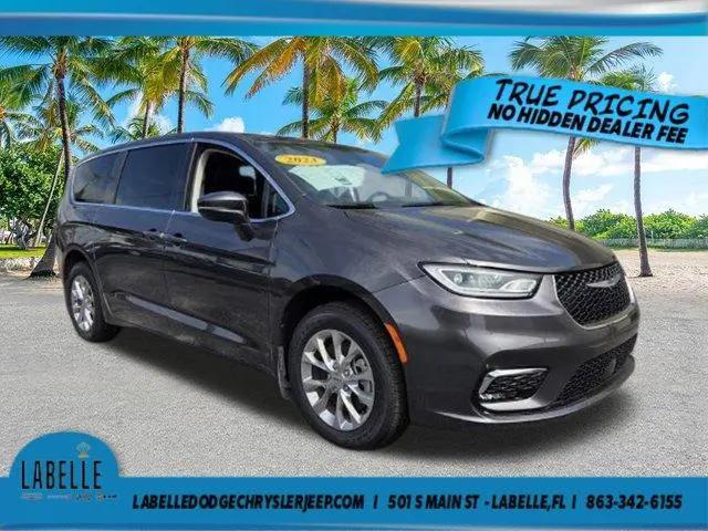 2023 Chrysler Pacifica Touring L AWD for sale in LaBelle, FL