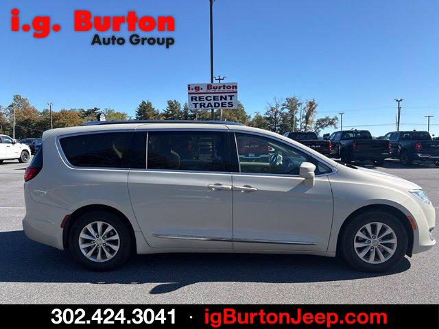 2019 Chrysler Pacifica Touring L 2019 Chrysler Pacifica Touring L