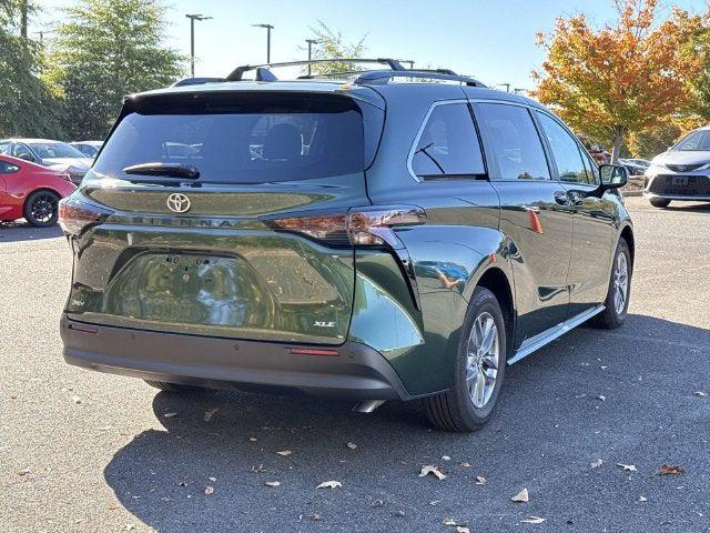 2026 Toyota Sienna XLE 8 Passenger 2026 Toyota Sienna XLE 8 Passenger