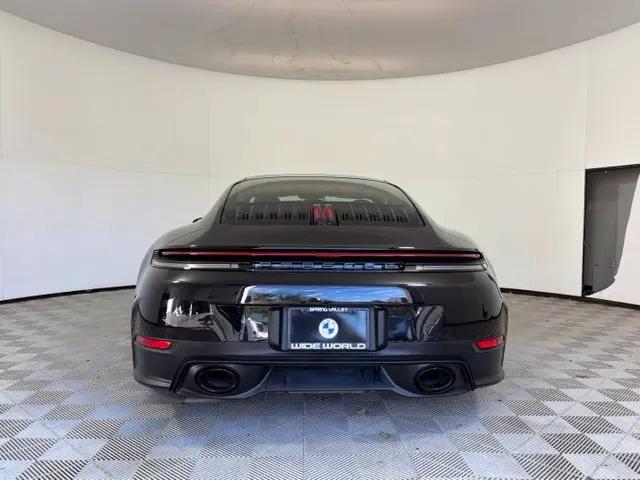 2025 Porsche 911 Carrera T