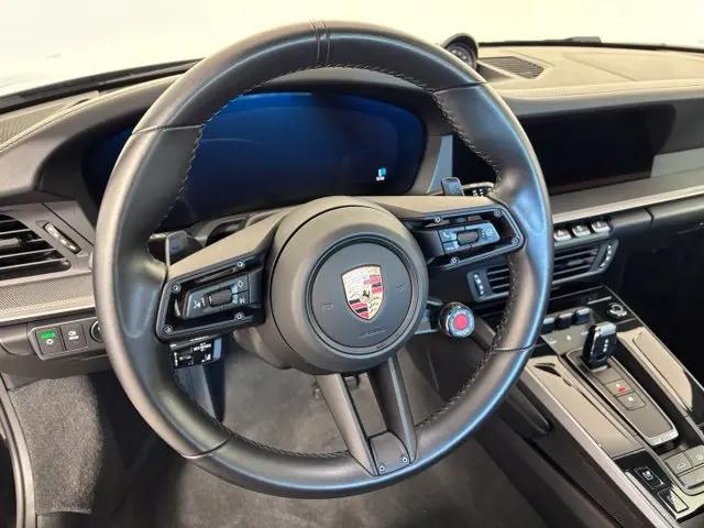 2025 Porsche 911 Carrera T