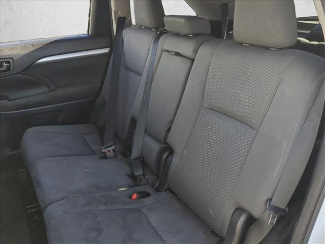 Used 2018 Toyota Highlander LE Front Wheel Drive Sport Utility