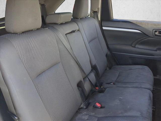 Used 2018 Toyota Highlander LE Front Wheel Drive Sport Utility