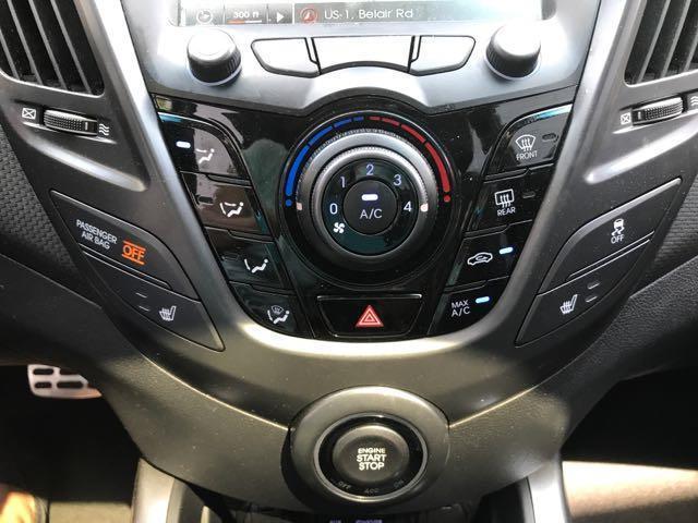 2013 Hyundai Veloster 3dr Cpe Auto Turbo Int