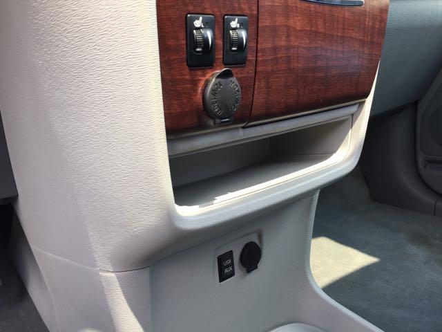 2014 Toyota Sienna XLE 7-Passenger Auto Access Seat
