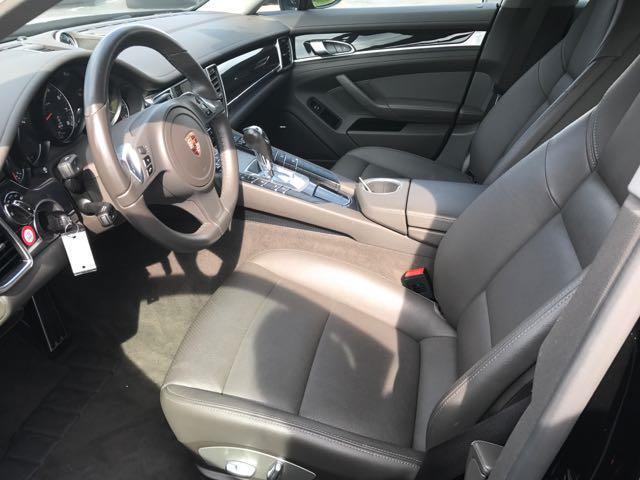 2014 Porsche Panamera 4dr HB